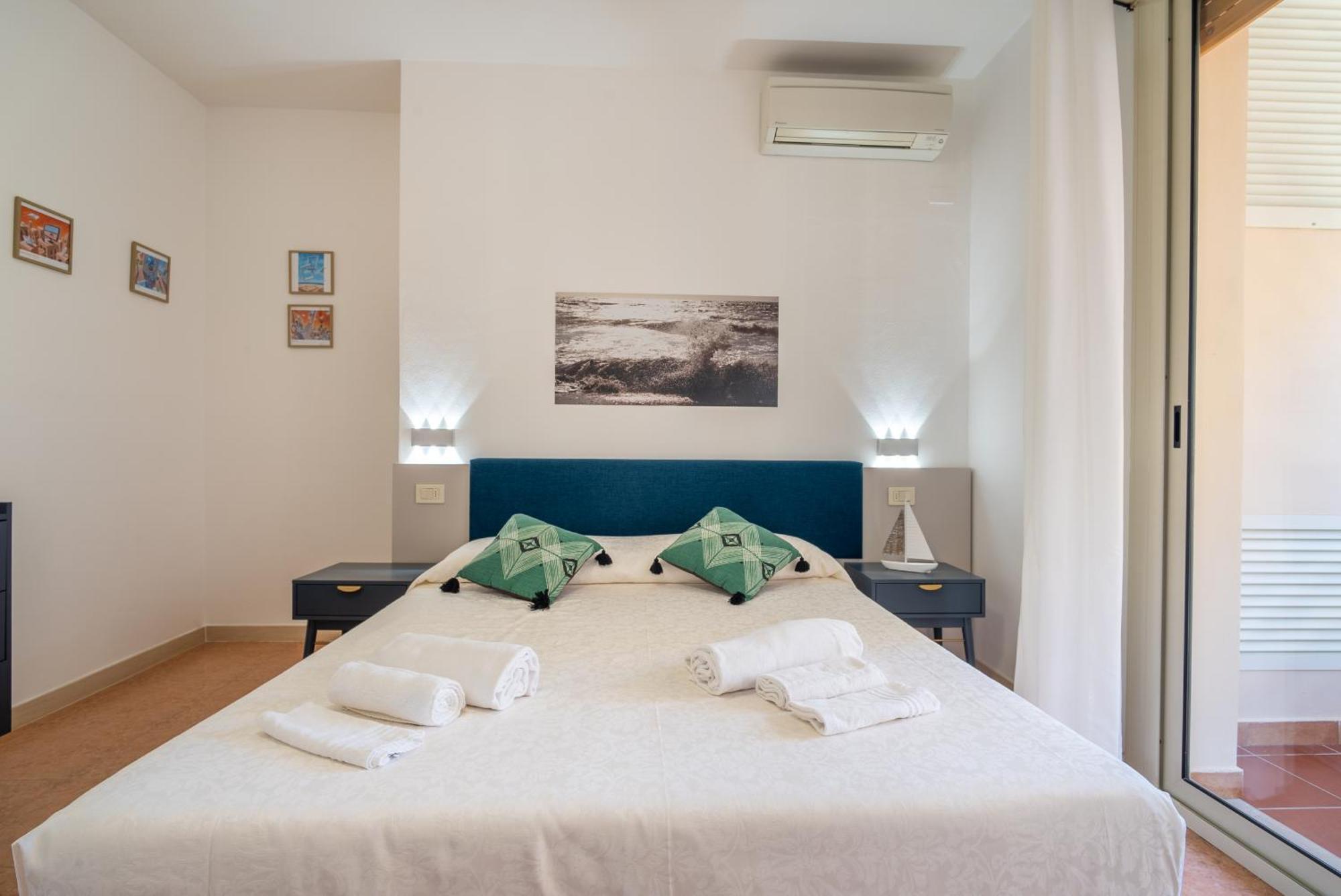 Residence La Rosa Di Nettuno Marina di Grosseto Exteriör bild
